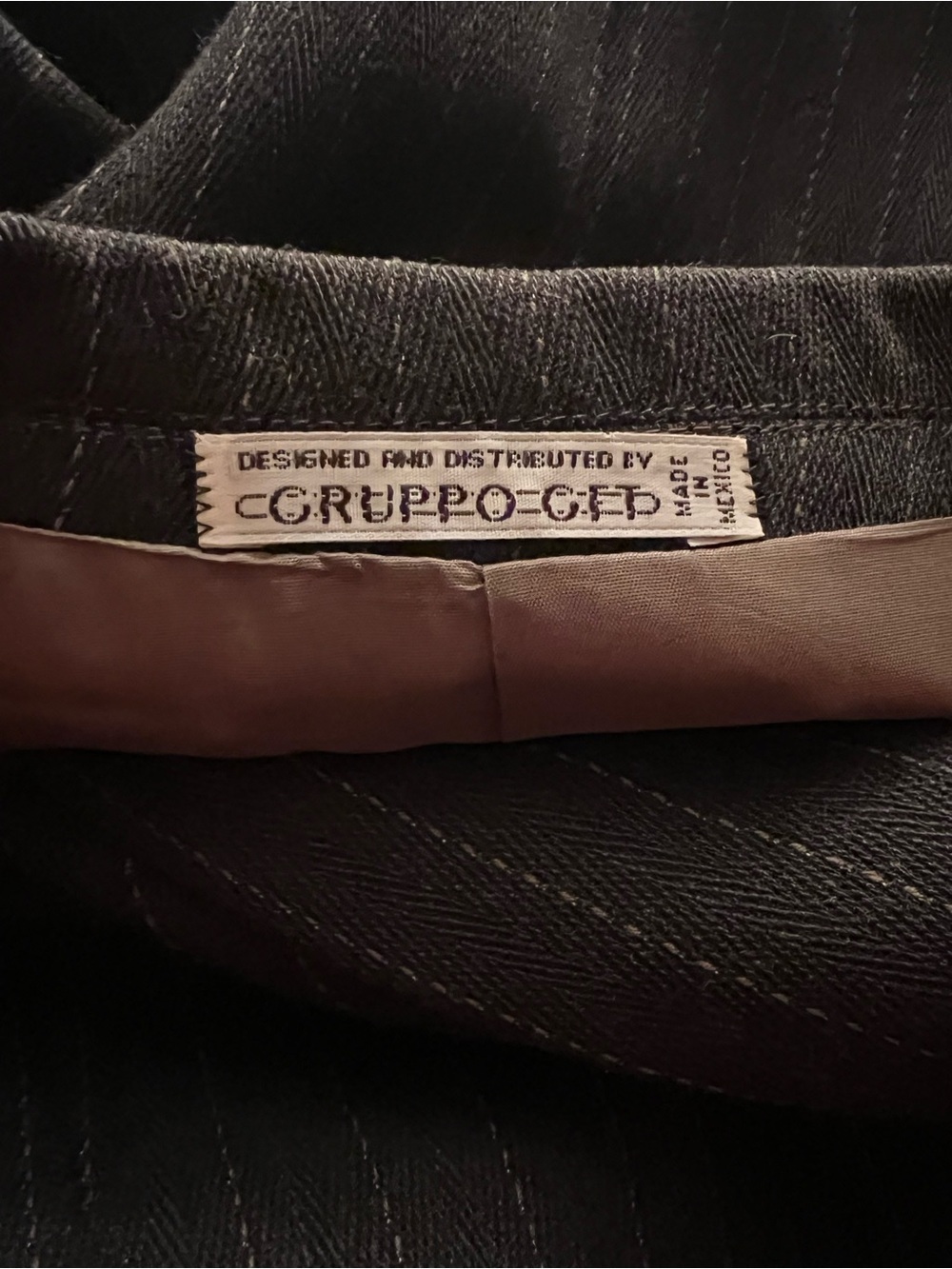 Gruppo GFT 3 Piece Suit 100% Virgin Wool Pinstripe - 42R - 35x30 - Picture 6 of 12